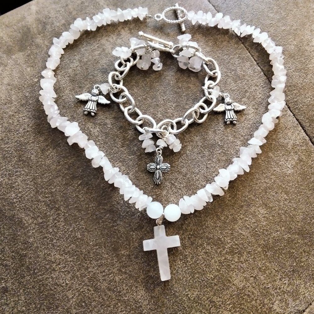 Pink quartz necklace with cross, chain bracelet.